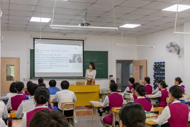 深圳市深科技工学校航空服务专业介绍(附:2023年招生计划)-1 深圳市深科技工学校航空服务专业介绍(附:2023年招生计划)-广东技校排名网